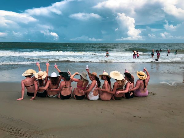 girls on a bachelorette party in swimsuits in savannah Georgia 