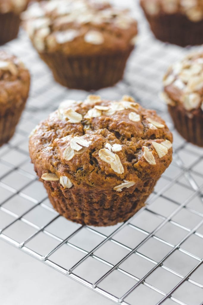 One muffin on a baking rack