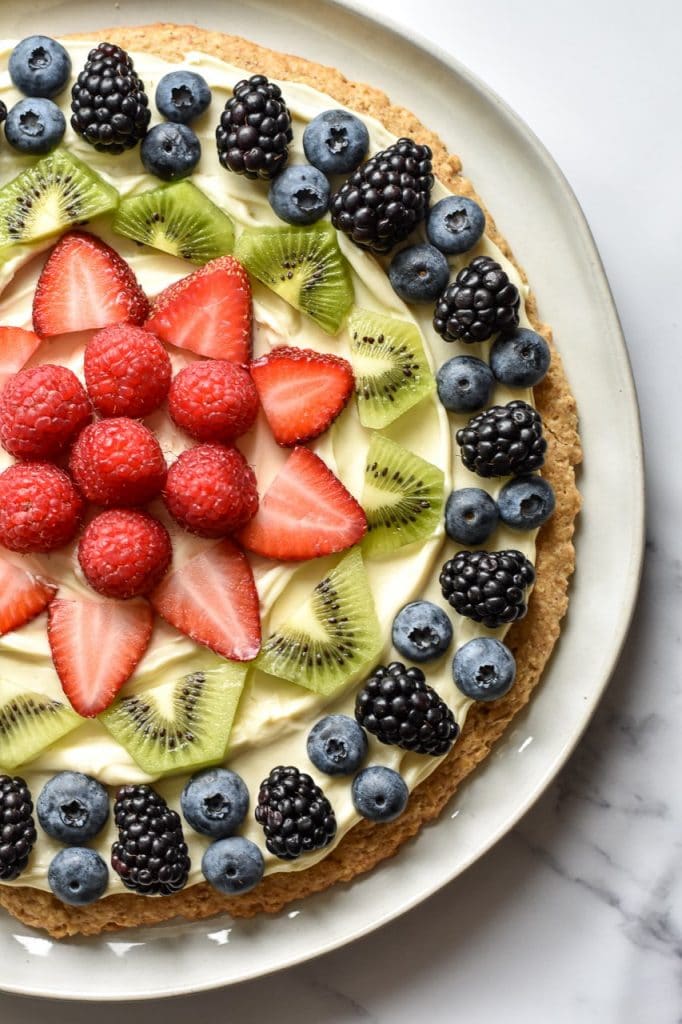 healthy spring recipe of a fruit pie.